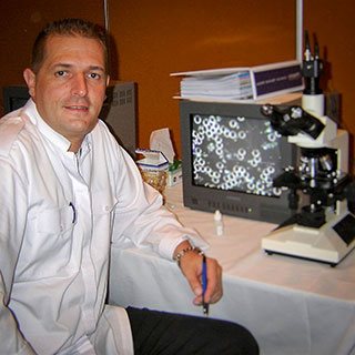 Dirk Lambert - Founding Thailand's first recovery centre